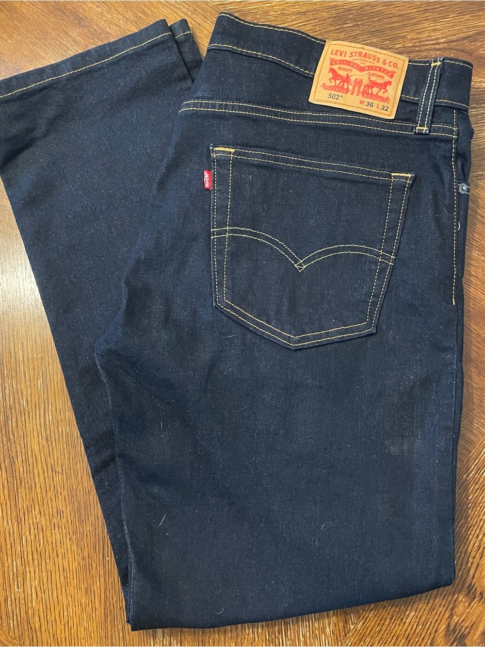 Levi's Men’s Straight Jeans in Dark Indigo with Contrast Stitching 36/32